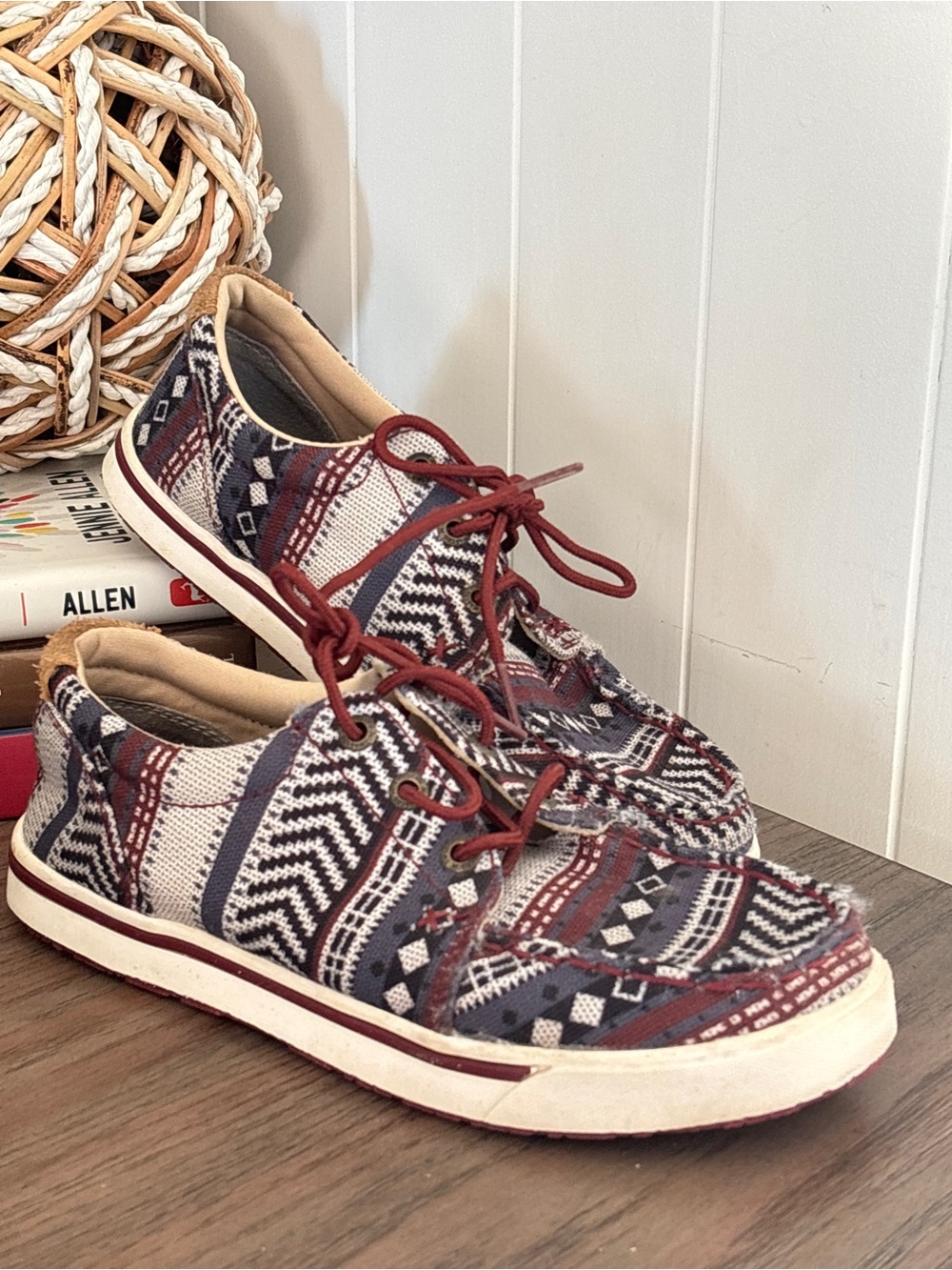 Twisted X Youth Casual Patterned Lace-Up Boat Shoes Size 3M Southwest Tribal